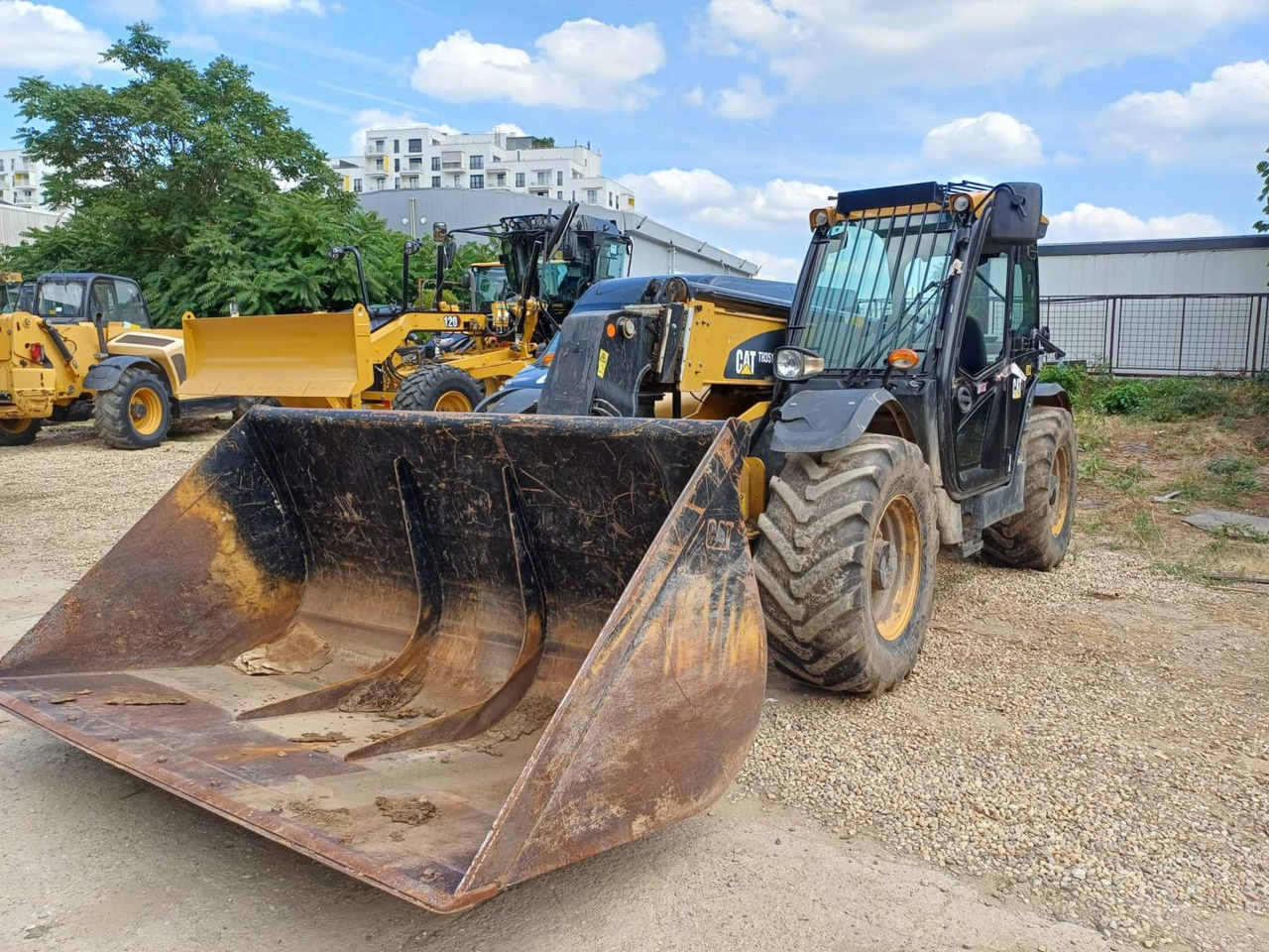 CAT TH3510D - Teleskopski rukovatelj: slika CAT TH3510D - Teleskopski rukovatelj CAT TH3510D - Teleskopski rukovatelj: slika CAT TH3510D - Teleskopski rukovatelj