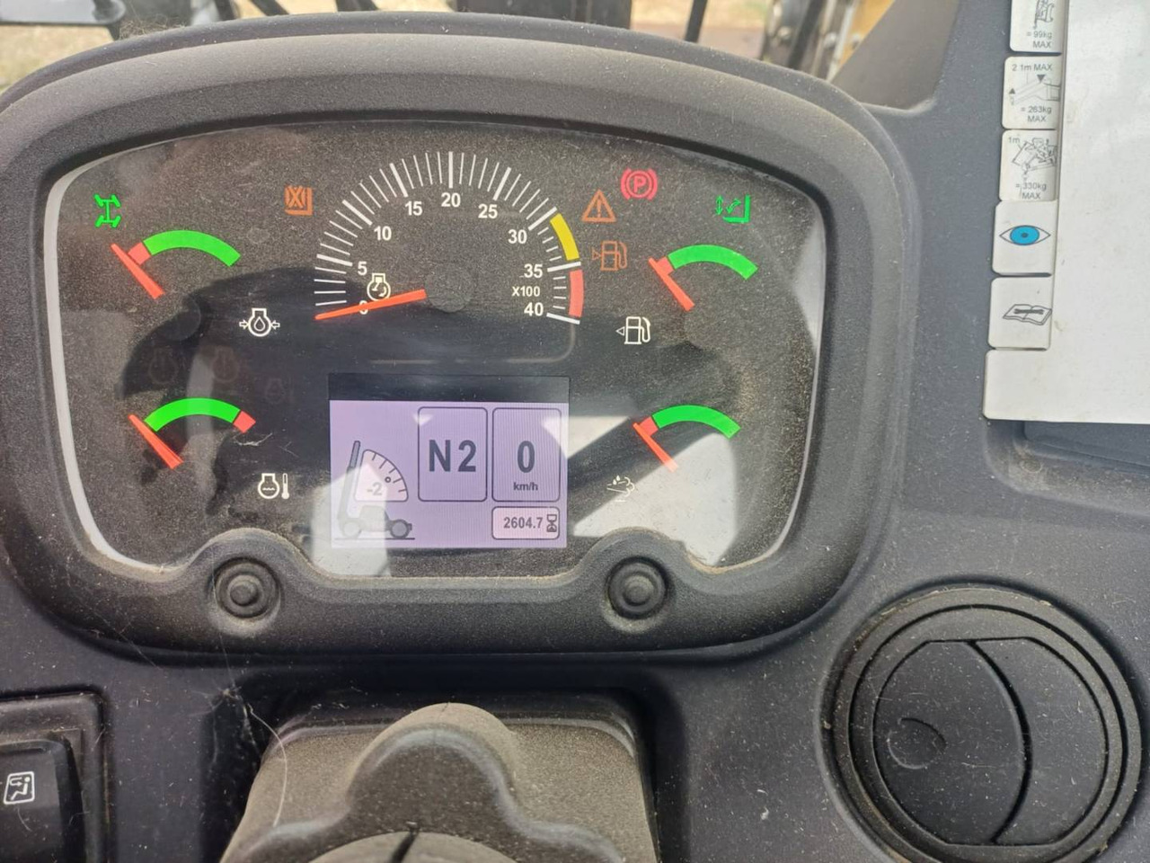 CAT TH3510D - Teleskopski rukovatelj: slika CAT TH3510D - Teleskopski rukovatelj CAT TH3510D - Teleskopski rukovatelj: slika CAT TH3510D - Teleskopski rukovatelj