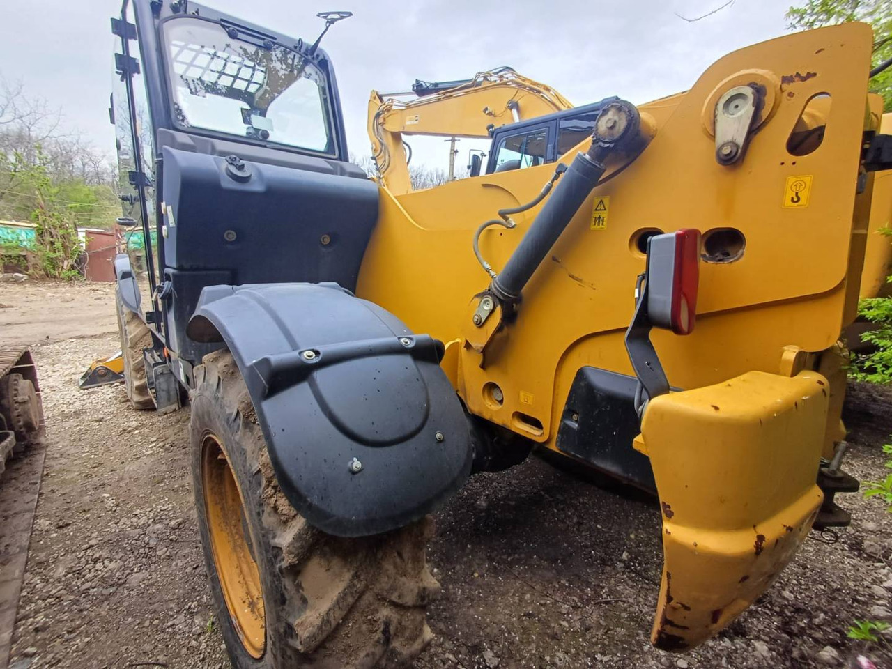 CAT TH414C - Teleskopski rukovatelj: slika CAT TH414C - Teleskopski rukovatelj CAT TH414C - Teleskopski rukovatelj: slika CAT TH414C - Teleskopski rukovatelj