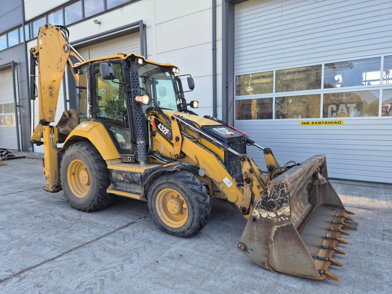CAT 432F2 - Rovokopač-utovarivač: slika CAT 432F2 - Rovokopač-utovarivač CAT 432F2 - Rovokopač-utovarivač: slika CAT 432F2 - Rovokopač-utovarivač