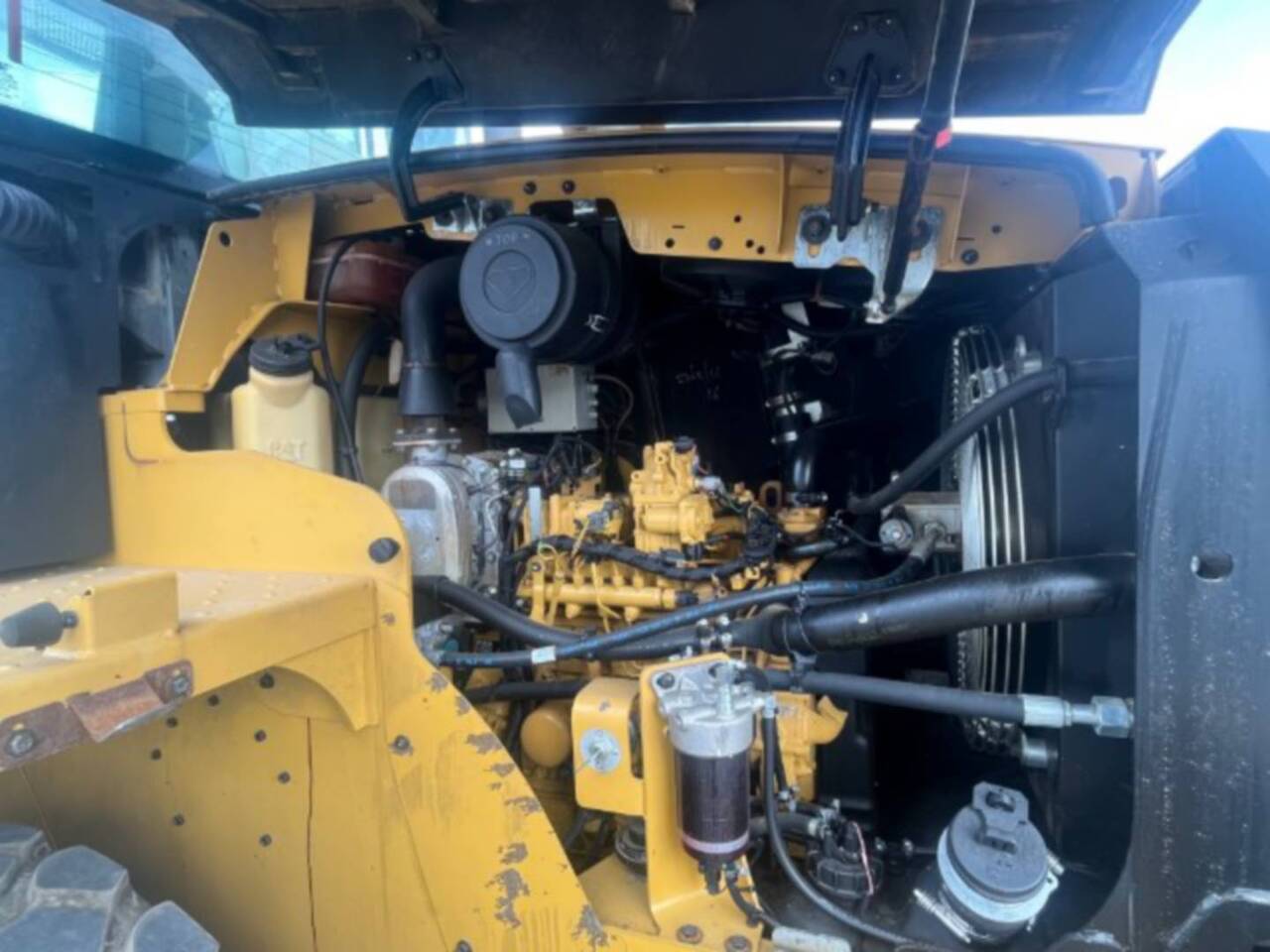 Utovarivač na kotačima CAT 914K: slika Utovarivač na kotačima CAT 914K Utovarivač na kotačima CAT 914K: slika Utovarivač na kotačima CAT 914K