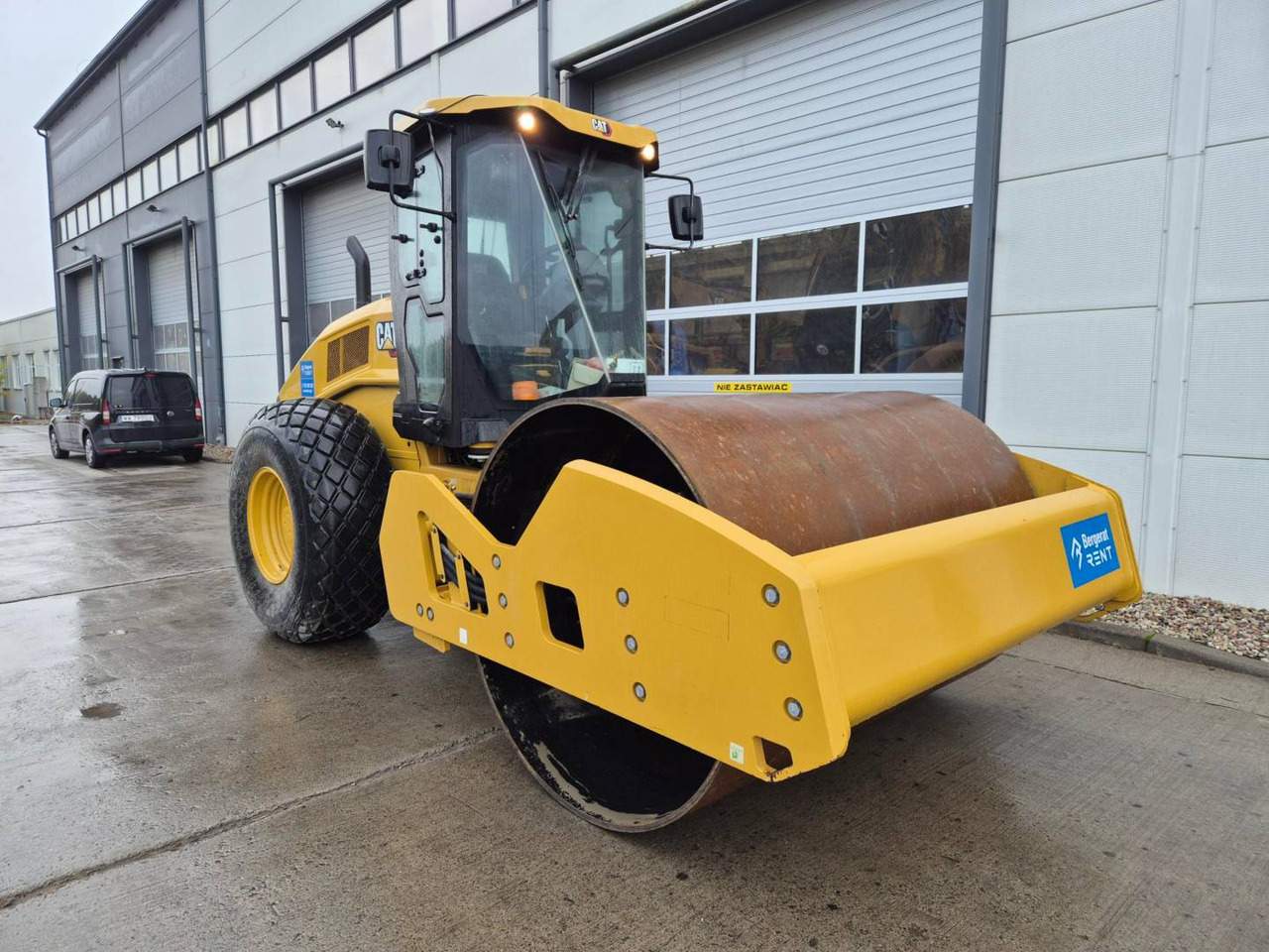 CAT CS12GC - Kompaktor: slika CAT CS12GC - Kompaktor CAT CS12GC - Kompaktor: slika CAT CS12GC - Kompaktor