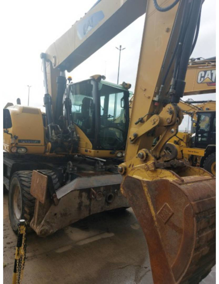 CAT M315D - Bager na kotačima: slika CAT M315D - Bager na kotačima CAT M315D - Bager na kotačima: slika CAT M315D - Bager na kotačima