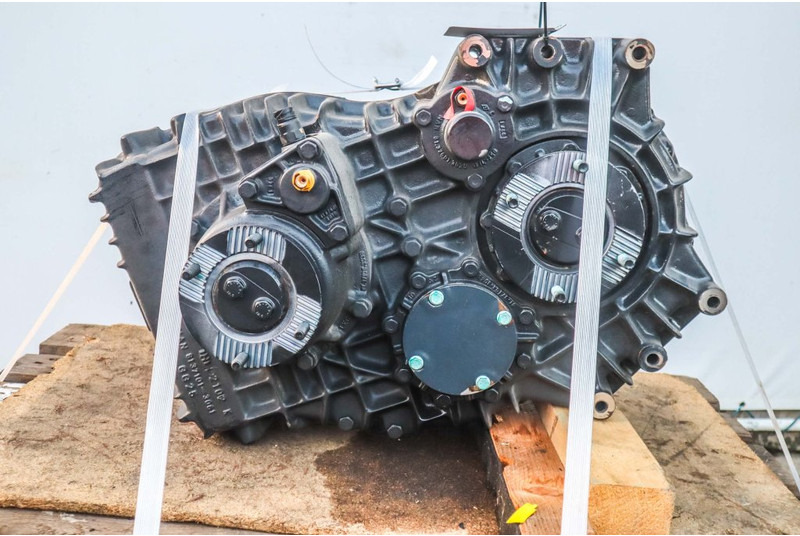 MAN VG172 P22-6 81.37000-7411 - Mjenjač za Kamion: slika MAN VG172 P22-6 81.37000-7411 - Mjenjač za Kamion MAN VG172 P22-6 81.37000-7411 - Mjenjač za Kamion: slika MAN VG172 P22-6 81.37000-7411 - Mjenjač za Kamion