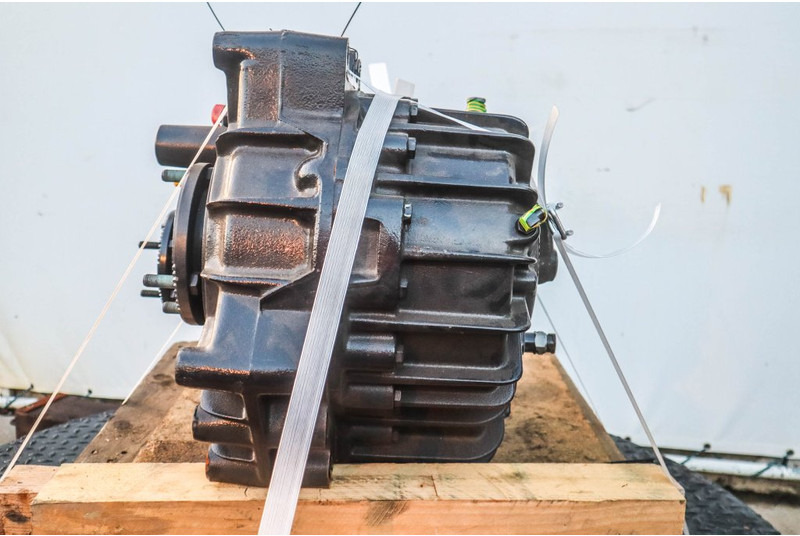 MAN VG172 P22-6 81.37000-7411 - Mjenjač za Kamion: slika MAN VG172 P22-6 81.37000-7411 - Mjenjač za Kamion MAN VG172 P22-6 81.37000-7411 - Mjenjač za Kamion: slika MAN VG172 P22-6 81.37000-7411 - Mjenjač za Kamion