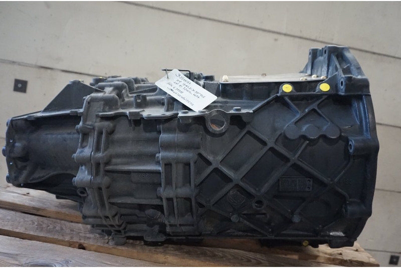 ZF 12AS2130DD TGS 81.32004-6257 - Mjenjač za Kamion: slika ZF 12AS2130DD TGS 81.32004-6257 - Mjenjač za Kamion ZF 12AS2130DD TGS 81.32004-6257 - Mjenjač za Kamion: slika ZF 12AS2130DD TGS 81.32004-6257 - Mjenjač za Kamion
