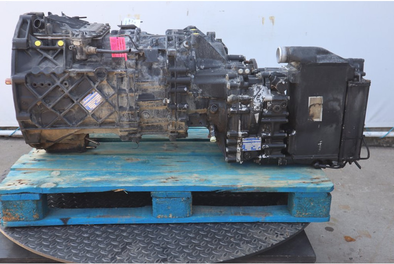 ZF 12AS2301OD+INT 81.32004-6106 - Mjenjač za Kamion: slika ZF 12AS2301OD+INT 81.32004-6106 - Mjenjač za Kamion ZF 12AS2301OD+INT 81.32004-6106 - Mjenjač za Kamion: slika ZF 12AS2301OD+INT 81.32004-6106 - Mjenjač za Kamion