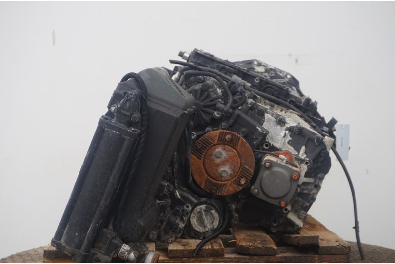 ZF 16S151OD+INT F2000 81.32003-6402 - Mjenjač za Kamion: slika ZF 16S151OD+INT F2000 81.32003-6402 - Mjenjač za Kamion ZF 16S151OD+INT F2000 81.32003-6402 - Mjenjač za Kamion: slika ZF 16S151OD+INT F2000 81.32003-6402 - Mjenjač za Kamion