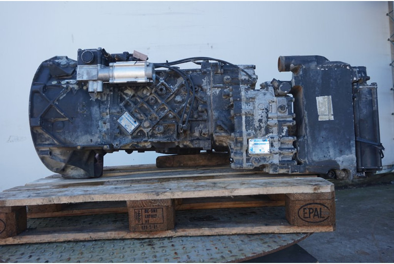 ZF 16S1821OD+INT 81.32003.6673 - Mjenjač za Kamion: slika ZF 16S1821OD+INT 81.32003.6673 - Mjenjač za Kamion ZF 16S1821OD+INT 81.32003.6673 - Mjenjač za Kamion: slika ZF 16S1821OD+INT 81.32003.6673 - Mjenjač za Kamion