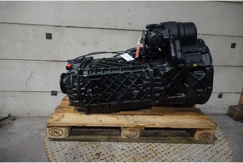 ZF 16S2322TD + NMV221 81.32004-6161 - Mjenjač za Kamion: slika ZF 16S2322TD + NMV221 81.32004-6161 - Mjenjač za Kamion ZF 16S2322TD + NMV221 81.32004-6161 - Mjenjač za Kamion: slika ZF 16S2322TD + NMV221 81.32004-6161 - Mjenjač za Kamion