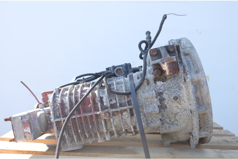 ZF 6S850OD L2000 - Mjenjač za Kamion: slika ZF 6S850OD L2000 - Mjenjač za Kamion ZF 6S850OD L2000 - Mjenjač za Kamion: slika ZF 6S850OD L2000 - Mjenjač za Kamion
