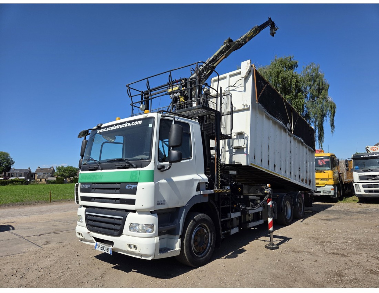 DAF CF85.410 6x2 steering axle lenk Tipper Crane HIAB J1320Z - Kiper, Kamion s kranom: slika DAF CF85.410 6x2 steering axle lenk Tipper Crane HIAB J1320Z - Kiper, Kamion s kranom DAF CF85.410 6x2 steering axle lenk Tipper Crane HIAB J1320Z - Kiper, Kamion s kranom: slika DAF CF85.410 6x2 steering axle lenk Tipper Crane HIAB J1320Z - Kiper, Kamion s kranom