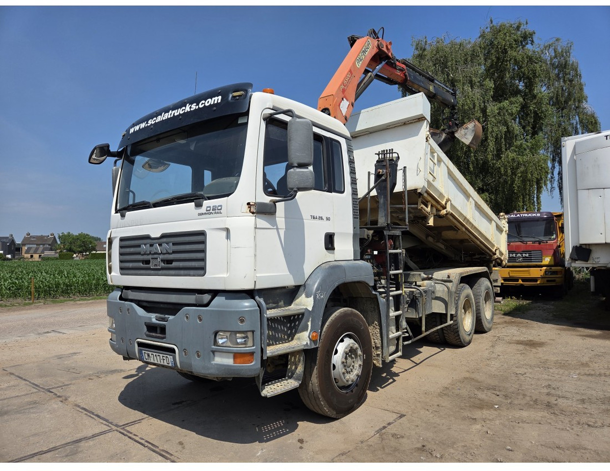 MAN TGA 26.350 6X4 BORDMATIC TIPPER CRANE PALFINGER PK15500 - Kiper, Kamion s kranom: slika MAN TGA 26.350 6X4 BORDMATIC TIPPER CRANE PALFINGER PK15500 - Kiper, Kamion s kranom MAN TGA 26.350 6X4 BORDMATIC TIPPER CRANE PALFINGER PK15500 - Kiper, Kamion s kranom: slika MAN TGA 26.350 6X4 BORDMATIC TIPPER CRANE PALFINGER PK15500 - Kiper, Kamion s kranom
