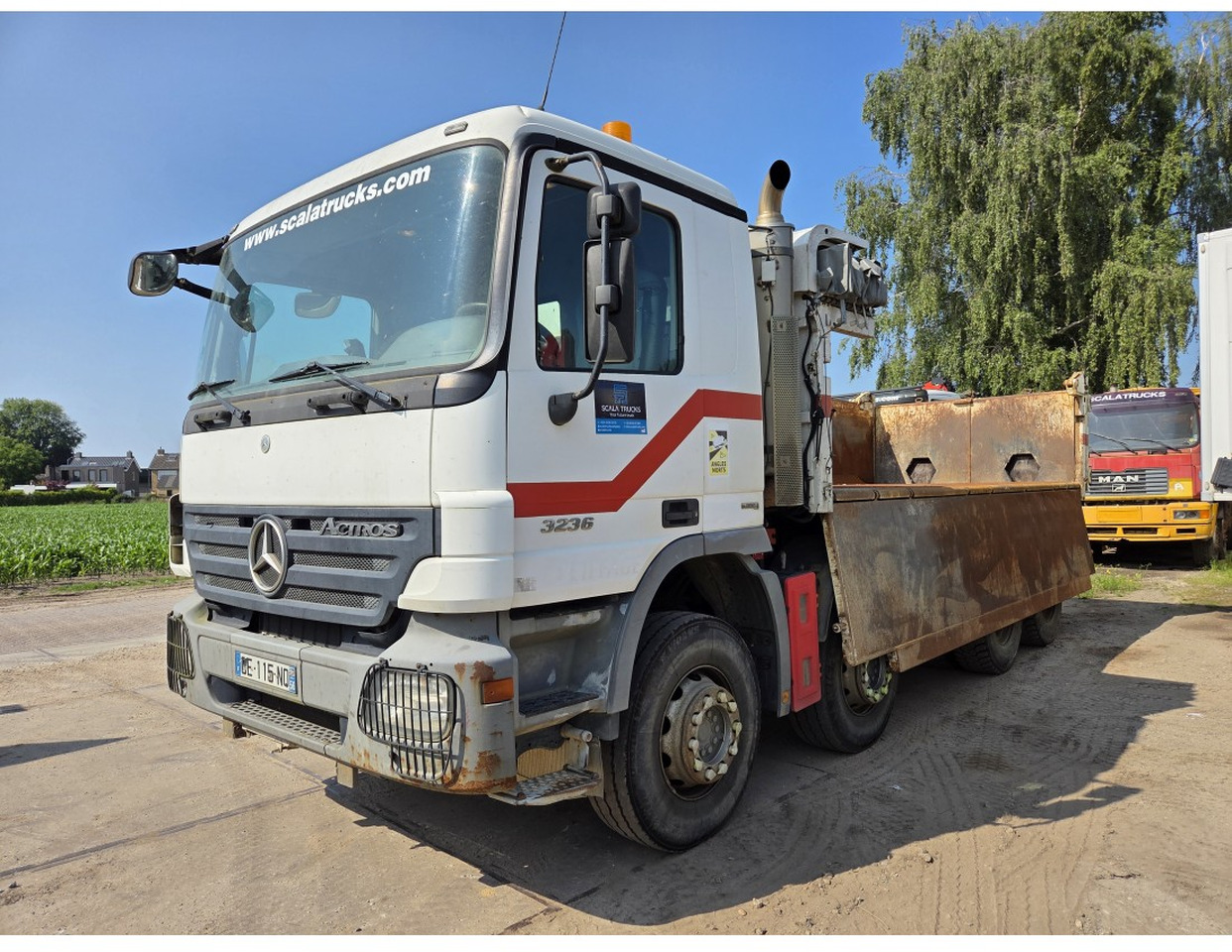 Mercedes Actros 3236 8x4 2-Side Tipper EPS Gearbox 3 Pedals - Kiper: slika Mercedes Actros 3236 8x4 2-Side Tipper EPS Gearbox 3 Pedals - Kiper Mercedes Actros 3236 8x4 2-Side Tipper EPS Gearbox 3 Pedals - Kiper: slika Mercedes Actros 3236 8x4 2-Side Tipper EPS Gearbox 3 Pedals - Kiper