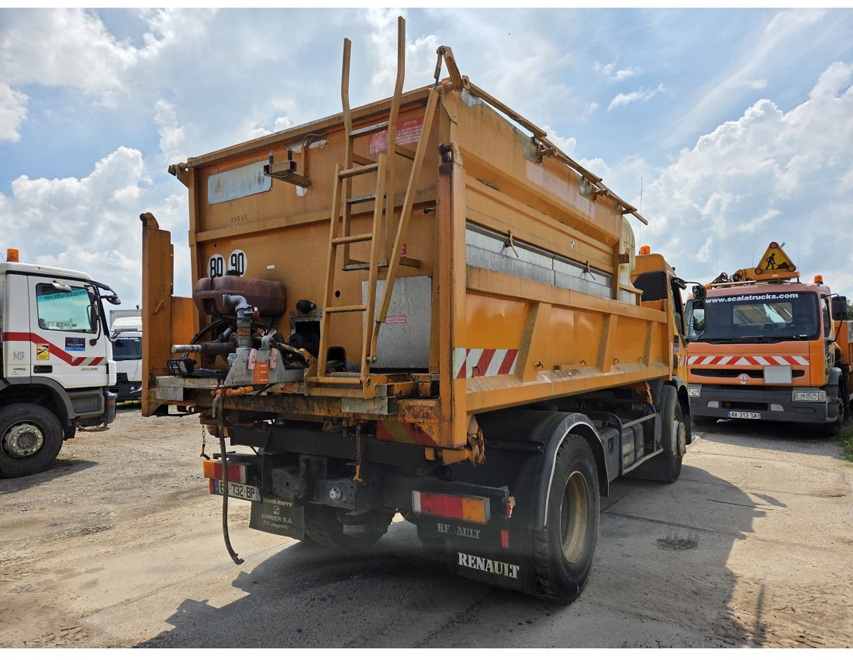 Renault Premium 300 4x2 Tipper Gritter Manual Gearbox Mechanical pump Pomp - Kiper: slika Renault Premium 300 4x2 Tipper Gritter Manual Gearbox Mechanical pump Pomp - Kiper Renault Premium 300 4x2 Tipper Gritter Manual Gearbox Mechanical pump Pomp - Kiper: slika Renault Premium 300 4x2 Tipper Gritter Manual Gearbox Mechanical pump Pomp - Kiper