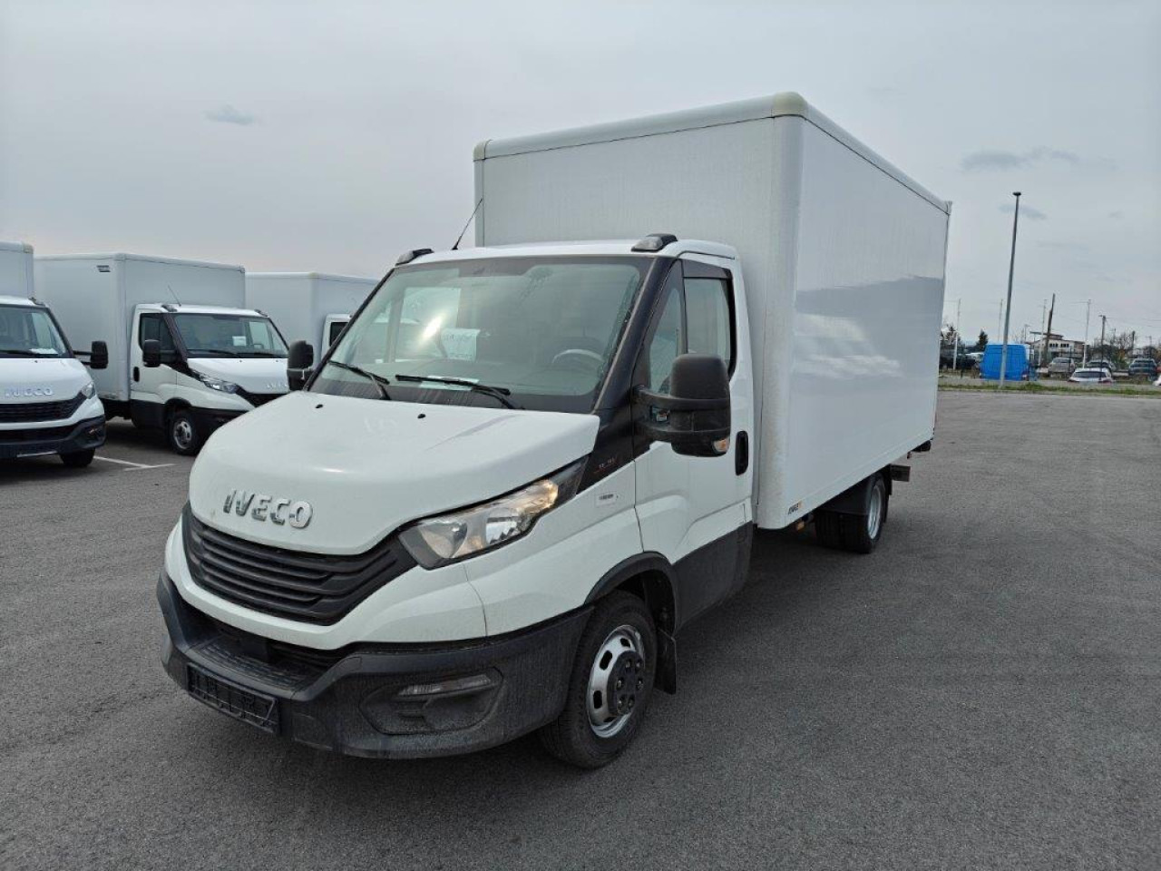 IVECO Daily 35C16H - Furgon: slika IVECO Daily 35C16H - Furgon IVECO Daily 35C16H - Furgon: slika IVECO Daily 35C16H - Furgon