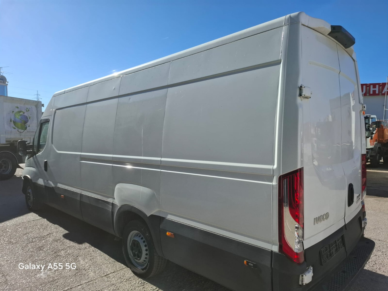 IVECO Daily 35S16V - Putnički kombi: slika IVECO Daily 35S16V - Putnički kombi IVECO Daily 35S16V - Putnički kombi: slika IVECO Daily 35S16V - Putnički kombi