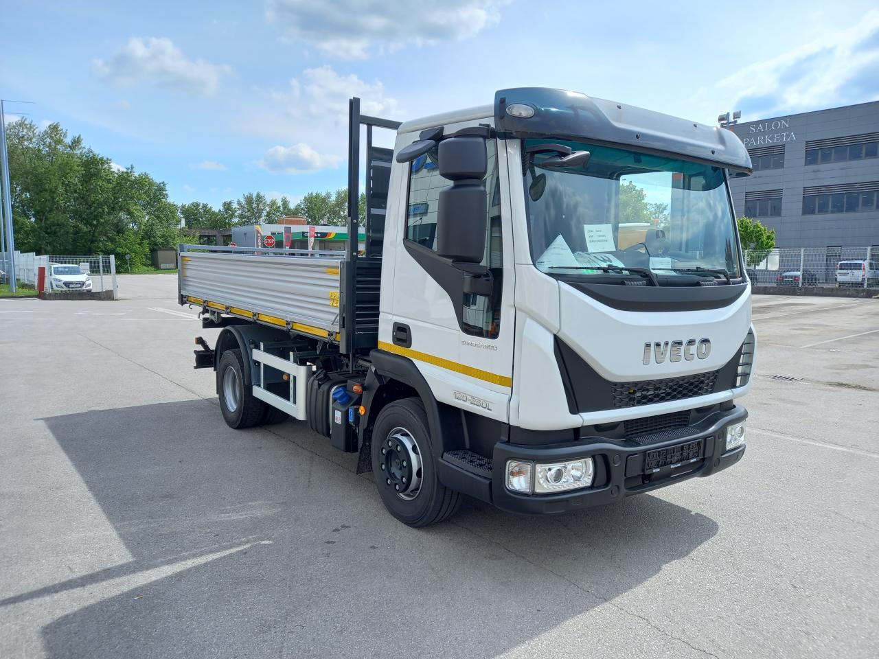 IVECO Eurocargo ML120EL25 - Mali kamion kiper: slika IVECO Eurocargo ML120EL25 - Mali kamion kiper IVECO Eurocargo ML120EL25 - Mali kamion kiper: slika IVECO Eurocargo ML120EL25 - Mali kamion kiper