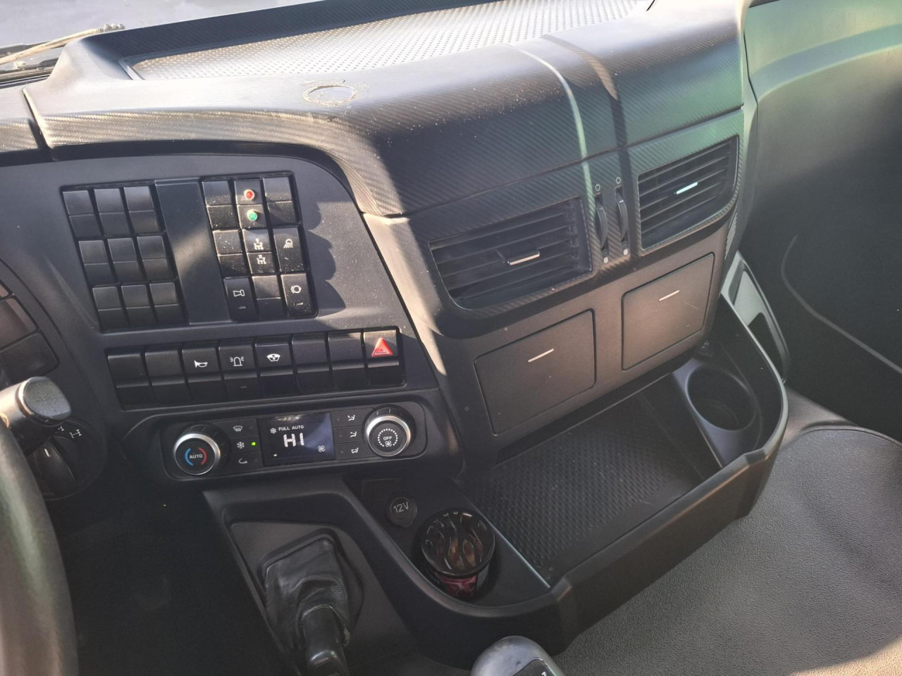 IVECO Trakker AD410T50 - Kiper: slika IVECO Trakker AD410T50 - Kiper IVECO Trakker AD410T50 - Kiper: slika IVECO Trakker AD410T50 - Kiper