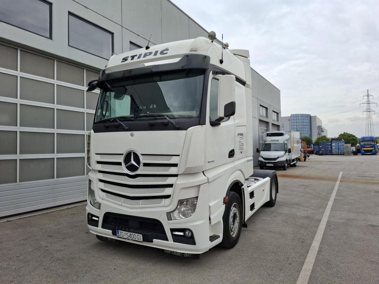 MERCEDES-BENZ Actros 1845 - Tegljač: slika MERCEDES-BENZ Actros 1845 - Tegljač MERCEDES-BENZ Actros 1845 - Tegljač: slika MERCEDES-BENZ Actros 1845 - Tegljač