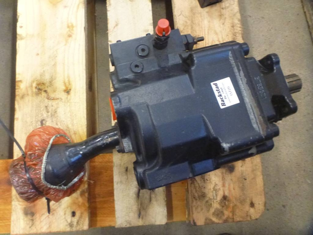 Parker Hydraulpump, vp1-130-ra-zx-z-101 - Hidraulika za Kamion: slika Parker Hydraulpump, vp1-130-ra-zx-z-101 - Hidraulika za Kamion Parker Hydraulpump, vp1-130-ra-zx-z-101 - Hidraulika za Kamion: slika Parker Hydraulpump, vp1-130-ra-zx-z-101 - Hidraulika za Kamion