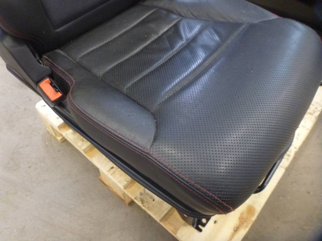 Scania R 650 - Kabina za Kamion: slika Scania R 650 - Kabina za Kamion Scania R 650 - Kabina za Kamion: slika Scania R 650 - Kabina za Kamion