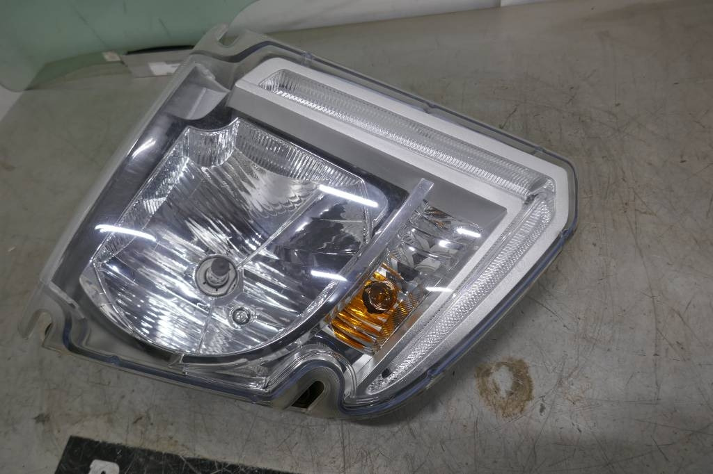 Volvo FL7 260 - Električni sustav za Kamion: slika Volvo FL7 260 - Električni sustav za Kamion Volvo FL7 260 - Električni sustav za Kamion: slika Volvo FL7 260 - Električni sustav za Kamion