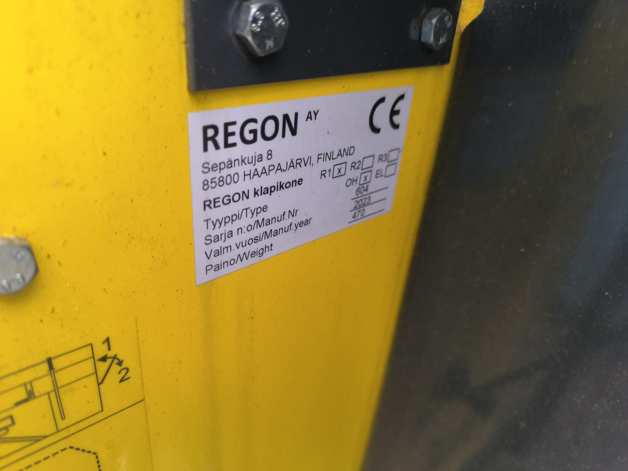 Regon R1 - Cjepač drva: slika Regon R1 - Cjepač drva Regon R1 - Cjepač drva: slika Regon R1 - Cjepač drva