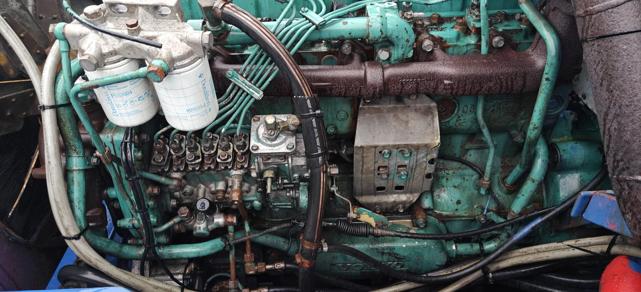 VOLVO TD61 - Motor: slika VOLVO TD61 - Motor VOLVO TD61 - Motor: slika VOLVO TD61 - Motor