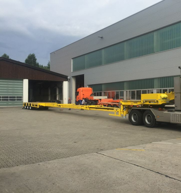 Faymonville STZ-3WAAA, 49.5ton, teleskopierbar - Poluprikolica s niskim utovarivačem: slika Faymonville STZ-3WAAA, 49.5ton, teleskopierbar - Poluprikolica s niskim utovarivačem Faymonville STZ-3WAAA, 49.5ton, teleskopierbar - Poluprikolica s niskim utovarivačem: slika Faymonville STZ-3WAAA, 49.5ton, teleskopierbar - Poluprikolica s niskim utovarivačem