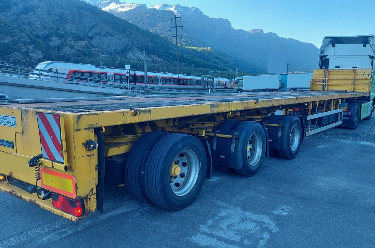 Goldhofer SPZ DL 3-36/80A, 56ton Goldhofer SPZ DL 3-36/80A, 56ton, 3m teleskop - Poluprikolica s niskim utovarivačem: slika Goldhofer SPZ DL 3-36/80A, 56ton Goldhofer SPZ DL 3-36/80A, 56ton, 3m teleskop - Poluprikolica s niskim utovarivačem Goldhofer SPZ DL 3-36/80A, 56ton Goldhofer SPZ DL 3-36/80A, 56ton, 3m teleskop - Poluprikolica s niskim utovarivačem: slika Goldhofer SPZ DL 3-36/80A, 56ton Goldhofer SPZ DL 3-36/80A, 56ton, 3m teleskop - Poluprikolica s niskim utovarivačem