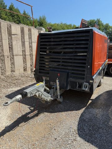 Kaeser M250 Kompressor, Anhänger trailer, 14bar - Zračni kompresor: slika Kaeser M250 Kompressor, Anhänger trailer, 14bar - Zračni kompresor Kaeser M250 Kompressor, Anhänger trailer, 14bar - Zračni kompresor: slika Kaeser M250 Kompressor, Anhänger trailer, 14bar - Zračni kompresor