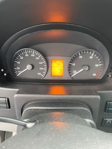 Mercedes-Benz 316 CDI, 5.20m Pritsche - Dostavno vozilo s ravnom platformom: slika Mercedes-Benz 316 CDI, 5.20m Pritsche - Dostavno vozilo s ravnom platformom Mercedes-Benz 316 CDI, 5.20m Pritsche - Dostavno vozilo s ravnom platformom: slika Mercedes-Benz 316 CDI, 5.20m Pritsche - Dostavno vozilo s ravnom platformom