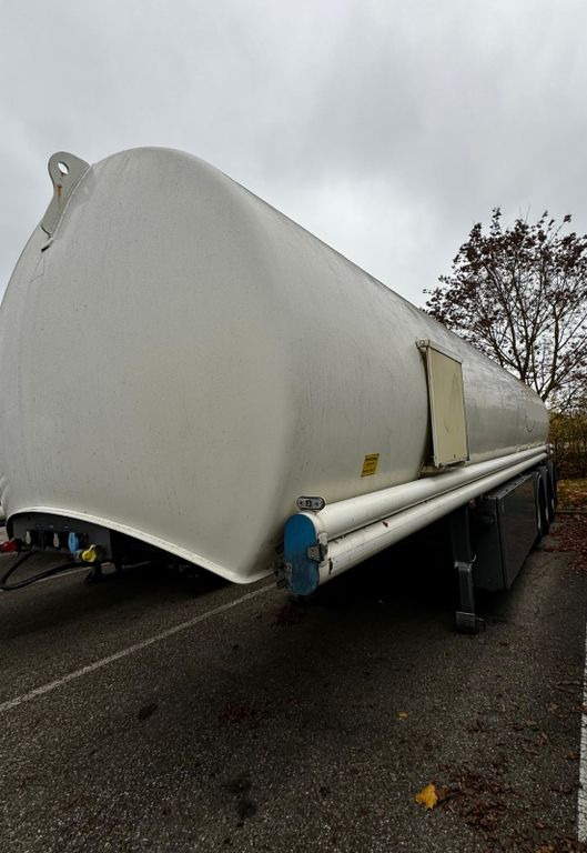 Schrader ADR, Treibstoff Diesel/Benzin, 4 Kammern, Sening - Poluprikolica cisterna: slika Schrader ADR, Treibstoff Diesel/Benzin, 4 Kammern, Sening - Poluprikolica cisterna Schrader ADR, Treibstoff Diesel/Benzin, 4 Kammern, Sening - Poluprikolica cisterna: slika Schrader ADR, Treibstoff Diesel/Benzin, 4 Kammern, Sening - Poluprikolica cisterna