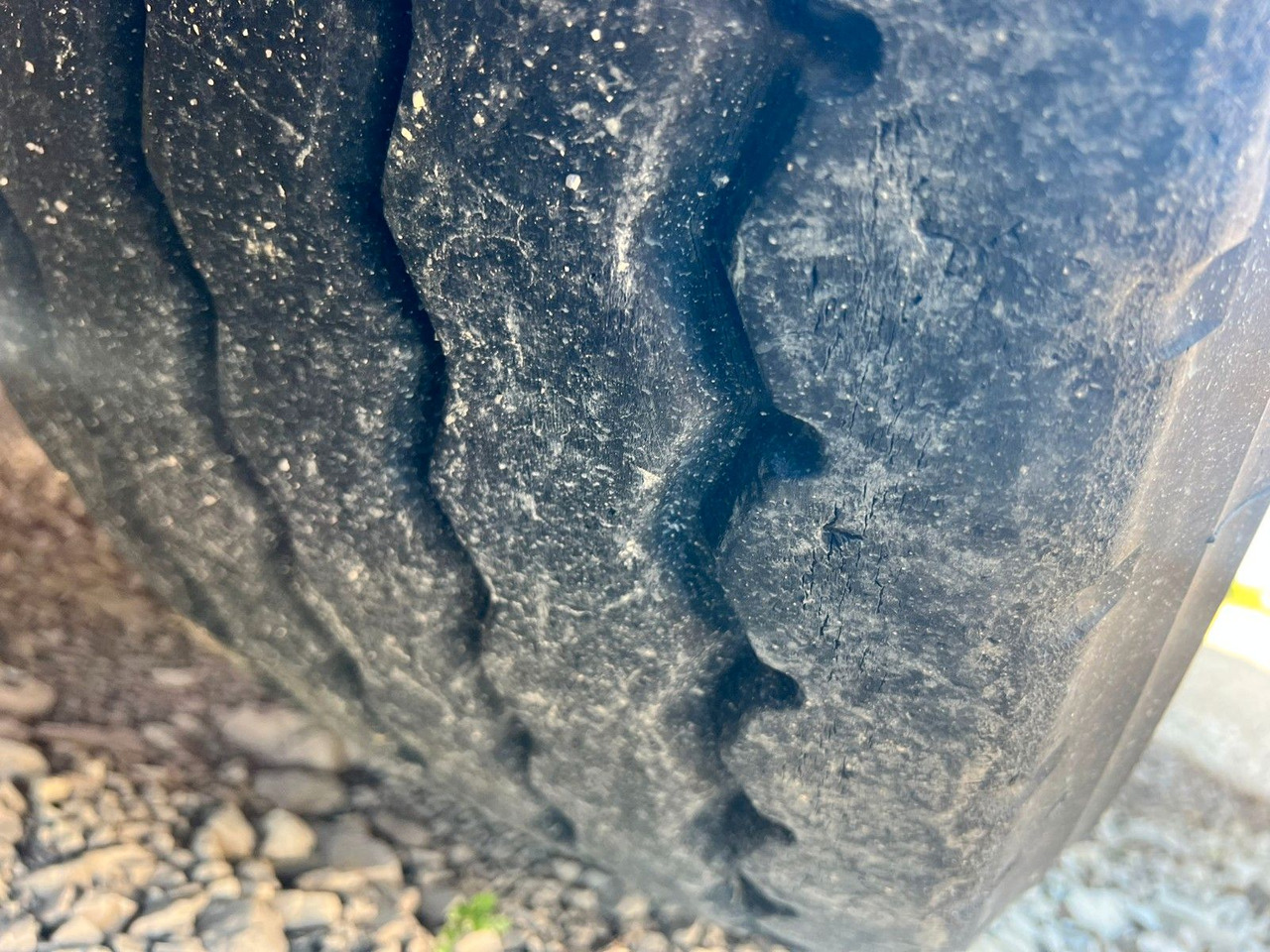 Poluprikolica cisterna Schwarzmüller TS 3/E ADR, 6 Kammern Treibstoff Fuel: slika Poluprikolica cisterna Schwarzmüller TS 3/E ADR, 6 Kammern Treibstoff Fuel
