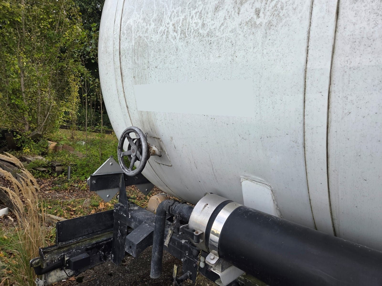 Schwarzmüller TS 3/E, ADR, Bitumen, 1 Kammer - Poluprikolica cisterna: slika Schwarzmüller TS 3/E, ADR, Bitumen, 1 Kammer - Poluprikolica cisterna Schwarzmüller TS 3/E, ADR, Bitumen, 1 Kammer - Poluprikolica cisterna: slika Schwarzmüller TS 3/E, ADR, Bitumen, 1 Kammer - Poluprikolica cisterna