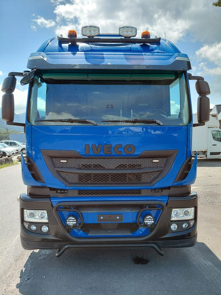 Iveco 440S48TX Stralis 6x2, E6, Kipphydraulik - Tegljač: slika Iveco 440S48TX Stralis 6x2, E6, Kipphydraulik - Tegljač Iveco 440S48TX Stralis 6x2, E6, Kipphydraulik - Tegljač: slika Iveco 440S48TX Stralis 6x2, E6, Kipphydraulik - Tegljač