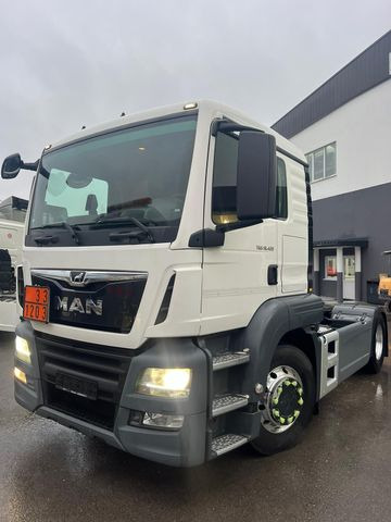 MAN TGS 18.420 4x2, Euro 6c, ADR, ALU, 2x MAN TGS 18.420 4x2, Euro 6c, ADR, ALU, 2x - Tegljač: slika MAN TGS 18.420 4x2, Euro 6c, ADR, ALU, 2x MAN TGS 18.420 4x2, Euro 6c, ADR, ALU, 2x - Tegljač MAN TGS 18.420 4x2, Euro 6c, ADR, ALU, 2x MAN TGS 18.420 4x2, Euro 6c, ADR, ALU, 2x - Tegljač: slika MAN TGS 18.420 4x2, Euro 6c, ADR, ALU, 2x MAN TGS 18.420 4x2, Euro 6c, ADR, ALU, 2x - Tegljač