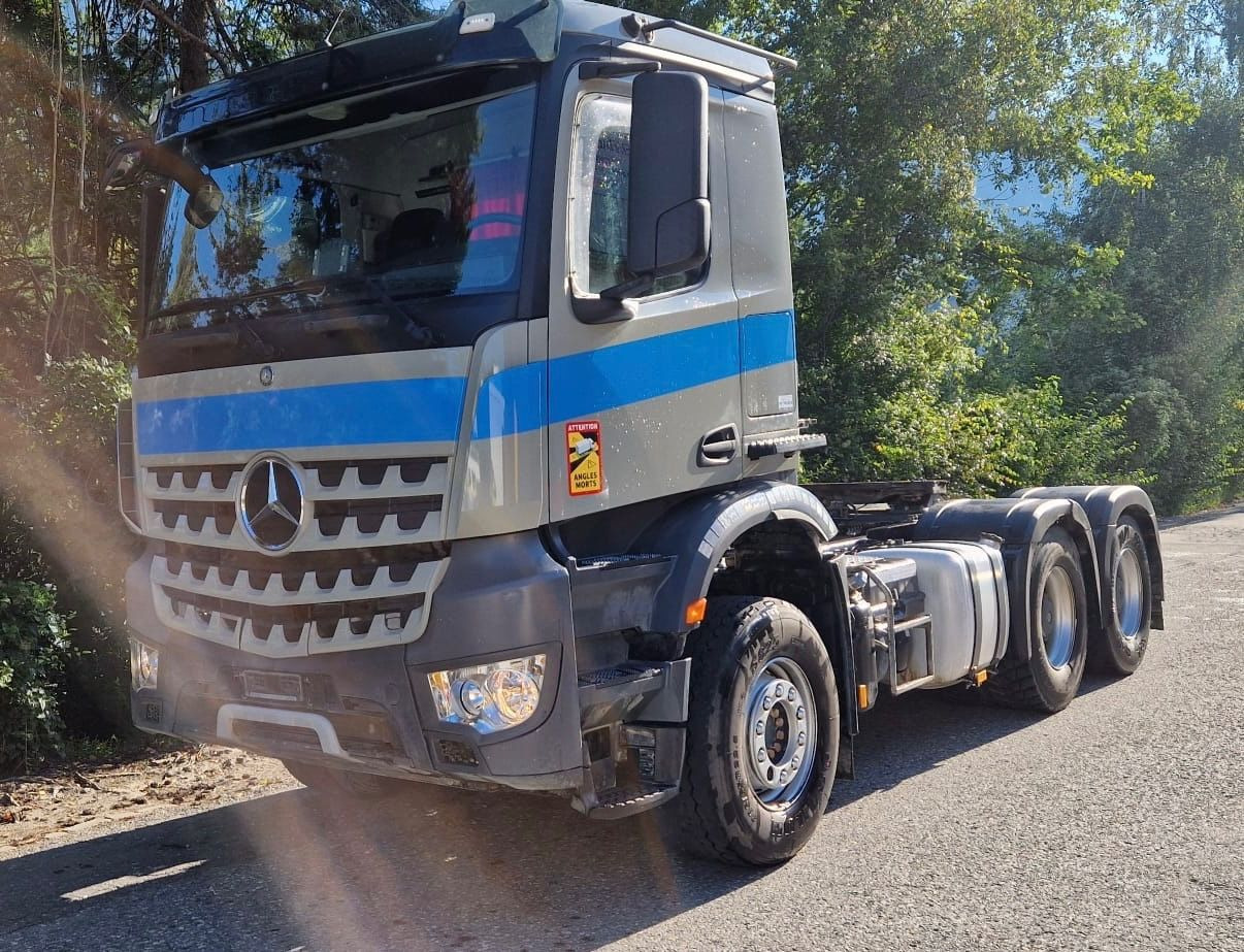 Mercedes-Benz Arocs 2648 6x4, E6, Retarder, Kipphydraulik - Tegljač: slika  Mercedes-Benz Arocs 2648 6x4, E6, Retarder, Kipphydraulik - Tegljač Mercedes-Benz Arocs 2648 6x4, E6, Retarder, Kipphydraulik - Tegljač: slika  Mercedes-Benz Arocs 2648 6x4, E6, Retarder, Kipphydraulik - Tegljač