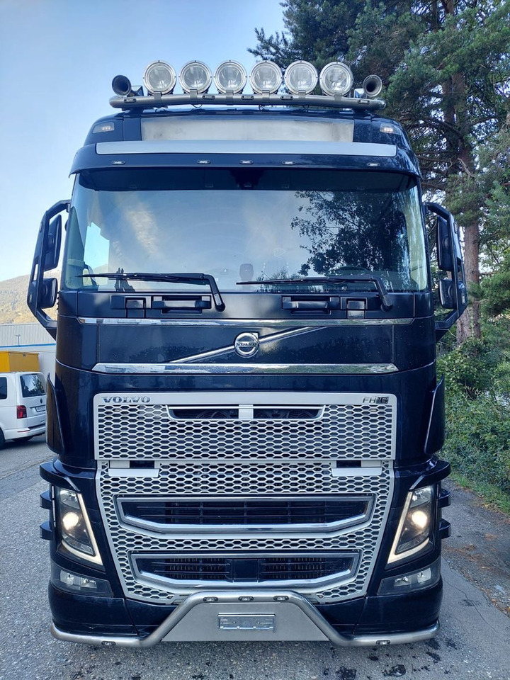 Volvo FH16-650 4x2, Euro 6, VEB, airbrush - Tegljač: slika Volvo FH16-650 4x2, Euro 6, VEB, airbrush - Tegljač Volvo FH16-650 4x2, Euro 6, VEB, airbrush - Tegljač: slika Volvo FH16-650 4x2, Euro 6, VEB, airbrush - Tegljač