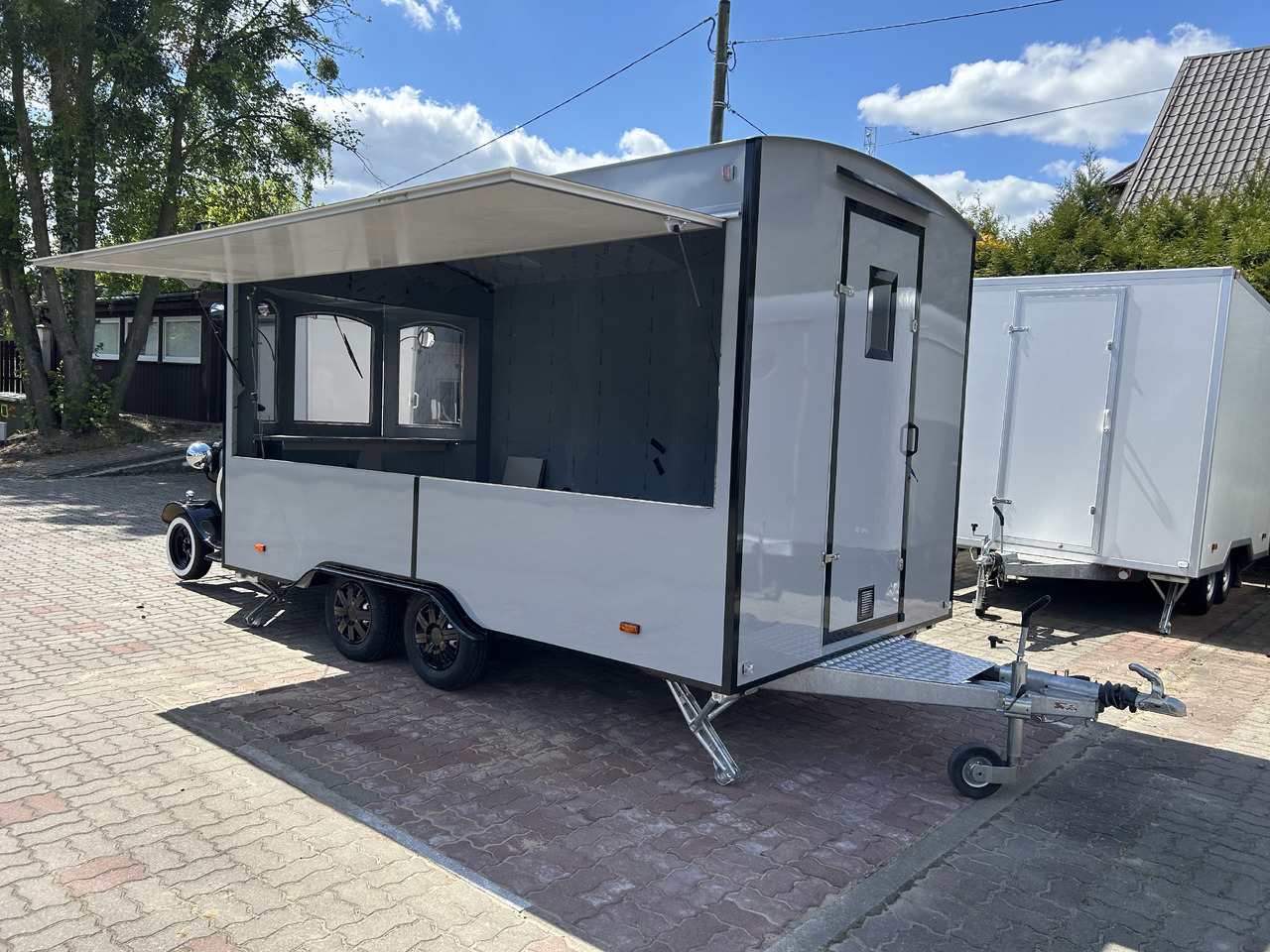 Bodex - Prikolica za prodaju brze hrane: slika Bodex - Prikolica za prodaju brze hrane Bodex - Prikolica za prodaju brze hrane: slika Bodex - Prikolica za prodaju brze hrane