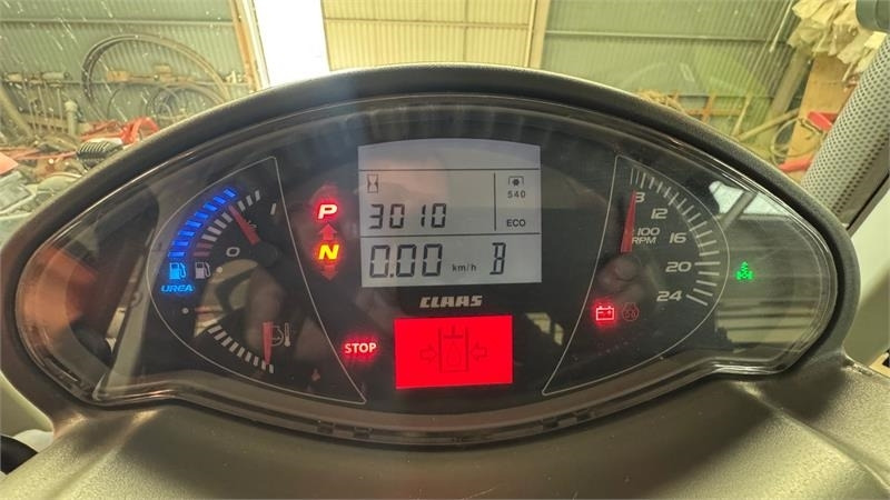 Claas AXION 830 CEBIS - Traktor: slika Claas AXION 830 CEBIS - Traktor Claas AXION 830 CEBIS - Traktor: slika Claas AXION 830 CEBIS - Traktor