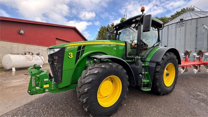 John Deere 8370R Autopower - Traktor: slika John Deere 8370R Autopower - Traktor John Deere 8370R Autopower - Traktor: slika John Deere 8370R Autopower - Traktor