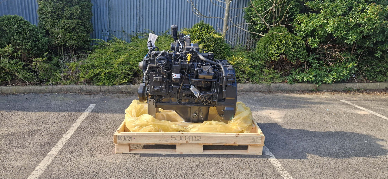 Cummins QSB 6.7 engine unused 6 cylinder CM2450 ECU - Motor za Građevinski strojevi: slika Cummins QSB 6.7 engine unused 6 cylinder CM2450 ECU - Motor za Građevinski strojevi Cummins QSB 6.7 engine unused 6 cylinder CM2450 ECU - Motor za Građevinski strojevi: slika Cummins QSB 6.7 engine unused 6 cylinder CM2450 ECU - Motor za Građevinski strojevi