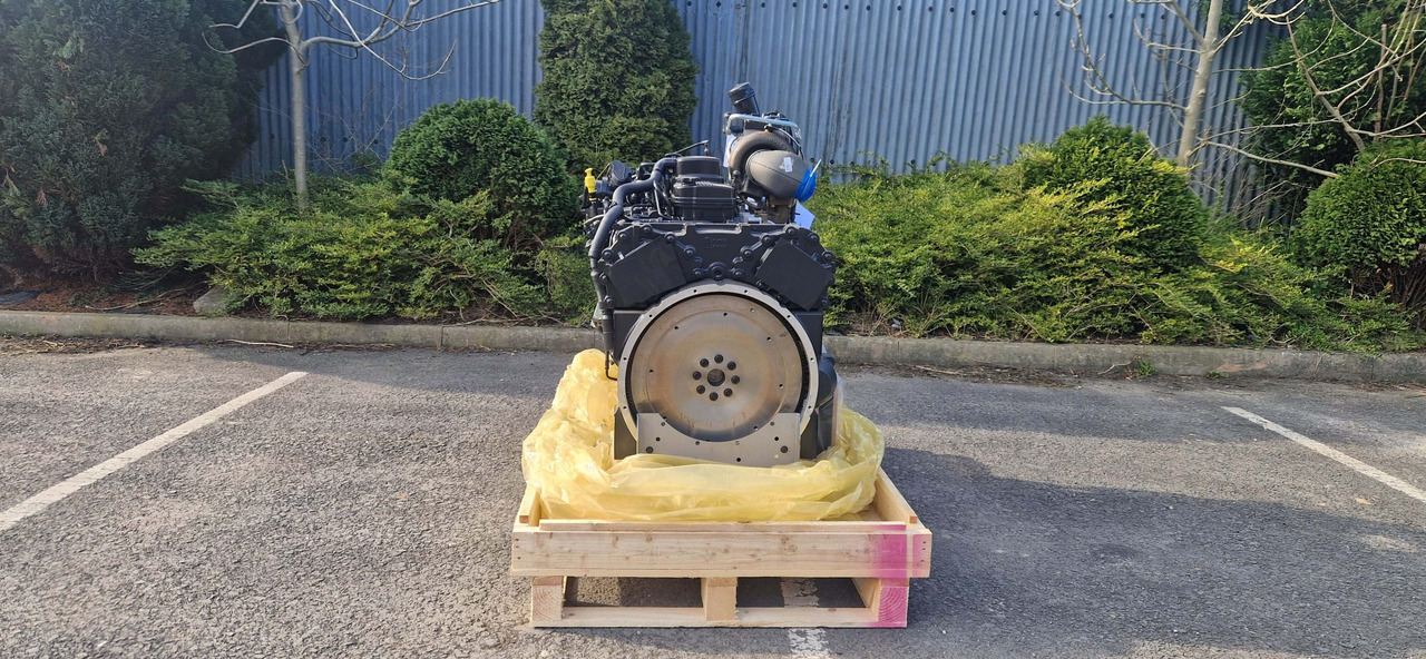 Cummins QSB 6.7 engine unused 6 cylinder CM2450 ECU - Motor za Građevinski strojevi: slika Cummins QSB 6.7 engine unused 6 cylinder CM2450 ECU - Motor za Građevinski strojevi Cummins QSB 6.7 engine unused 6 cylinder CM2450 ECU - Motor za Građevinski strojevi: slika Cummins QSB 6.7 engine unused 6 cylinder CM2450 ECU - Motor za Građevinski strojevi