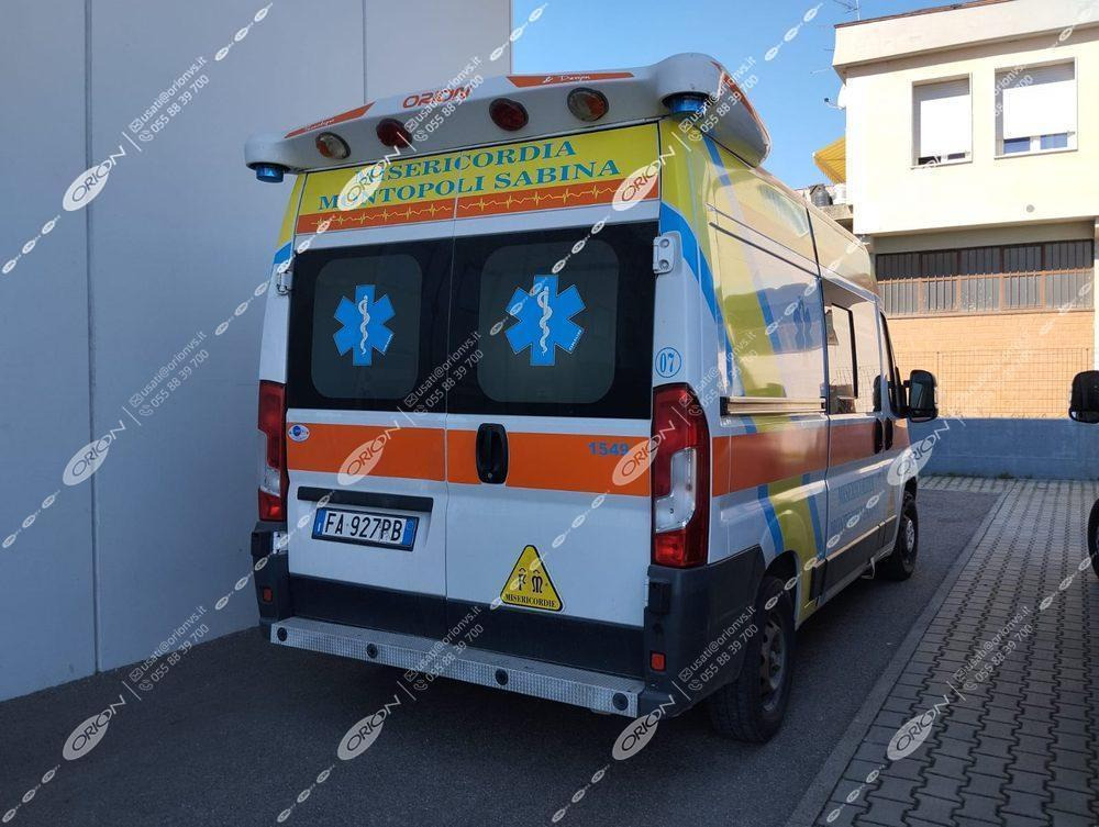 ORION FIAT 290 DUCATO - Vozilo hitne pomoći: slika ORION FIAT 290 DUCATO - Vozilo hitne pomoći ORION FIAT 290 DUCATO - Vozilo hitne pomoći: slika ORION FIAT 290 DUCATO - Vozilo hitne pomoći