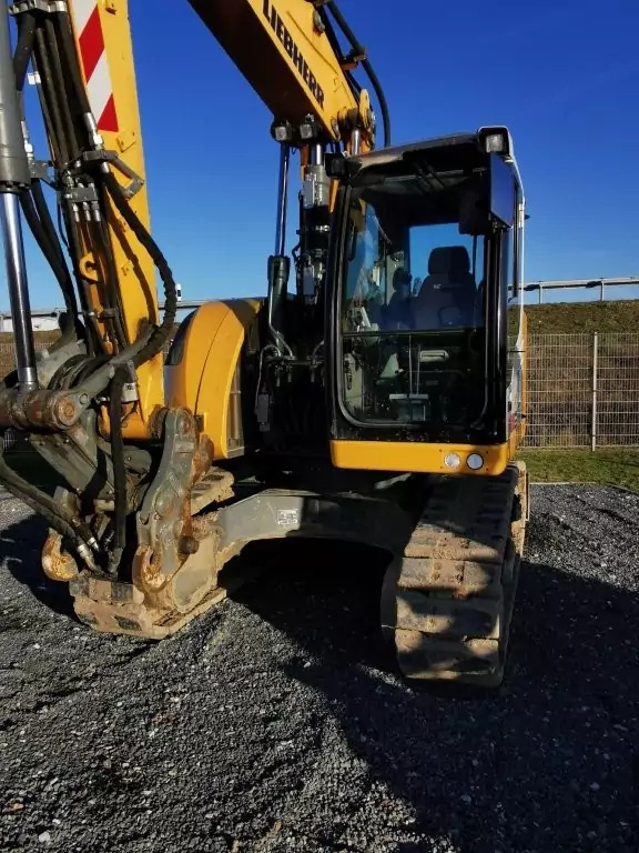 2015 Liebherr R 914Compact - Bager gusjeničar: slika 2015 Liebherr R 914Compact - Bager gusjeničar 2015 Liebherr R 914Compact - Bager gusjeničar: slika 2015 Liebherr R 914Compact - Bager gusjeničar