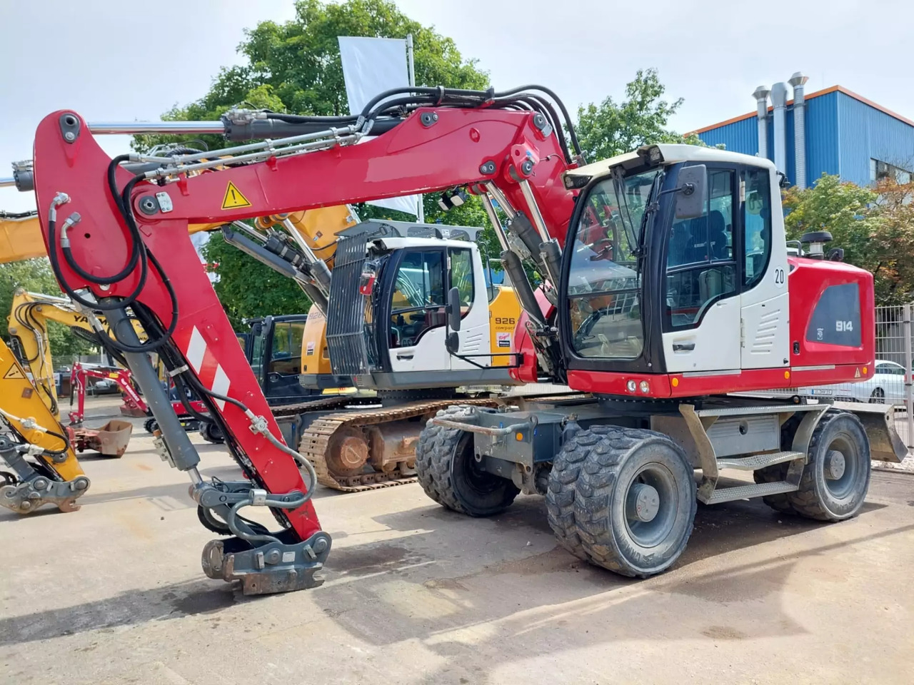 2018 Liebherr A 914Litronic - Bager na kotačima: slika 2018 Liebherr A 914Litronic - Bager na kotačima 2018 Liebherr A 914Litronic - Bager na kotačima: slika 2018 Liebherr A 914Litronic - Bager na kotačima