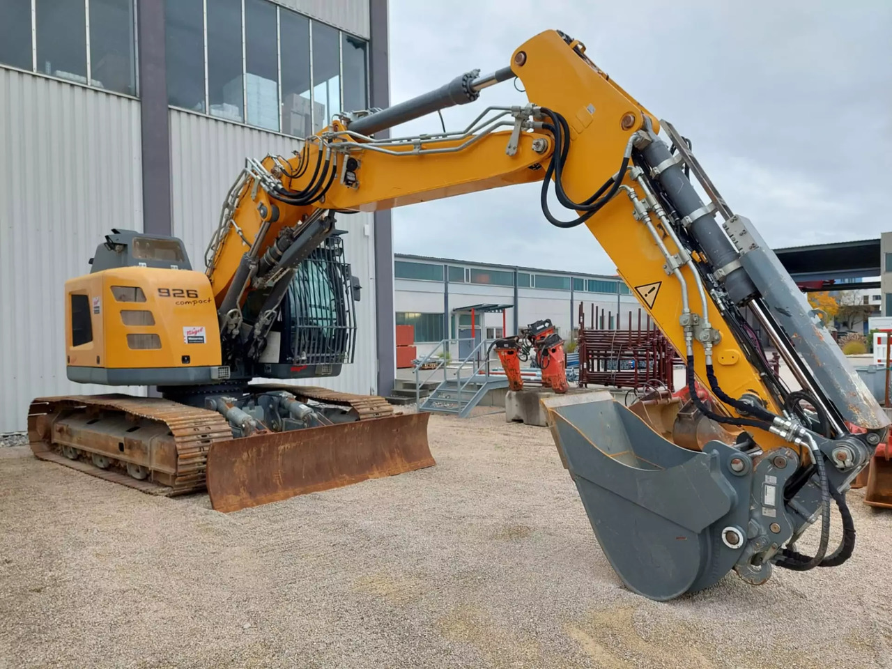 2018 Liebherr R 926Compact - Bager gusjeničar: slika 2018 Liebherr R 926Compact - Bager gusjeničar 2018 Liebherr R 926Compact - Bager gusjeničar: slika 2018 Liebherr R 926Compact - Bager gusjeničar