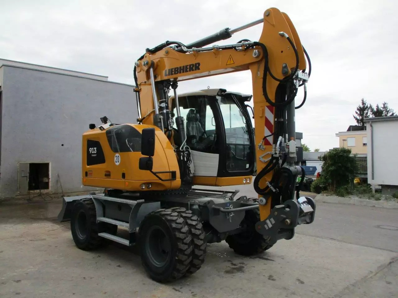 2023 Liebherr A 913 Compact G6.0-D Litronic - Bager na kotačima: slika 2023 Liebherr A 913 Compact G6.0-D Litronic - Bager na kotačima 2023 Liebherr A 913 Compact G6.0-D Litronic - Bager na kotačima: slika 2023 Liebherr A 913 Compact G6.0-D Litronic - Bager na kotačima